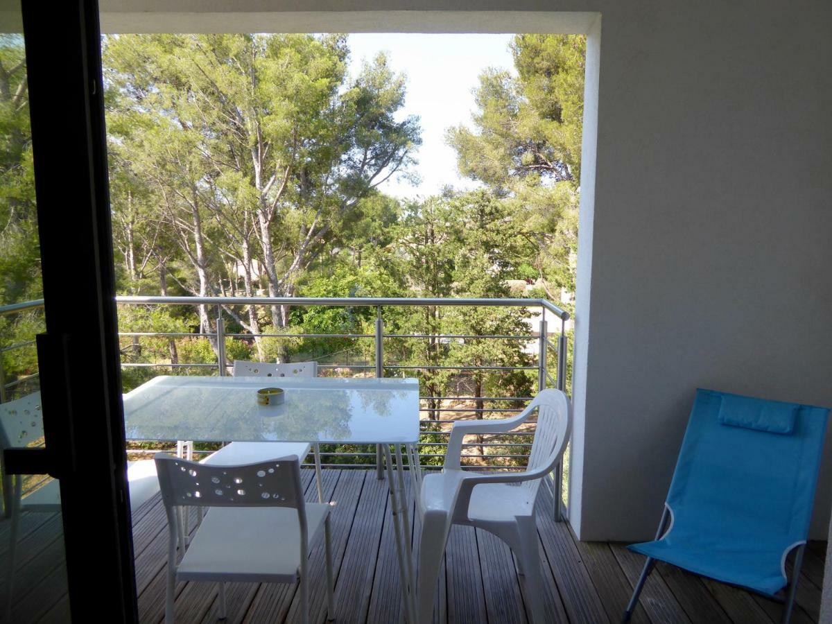 Villa Lucienne Bandol , T2 4 Etoiles Avec Garage, Dans Les Calanques エクステリア 写真