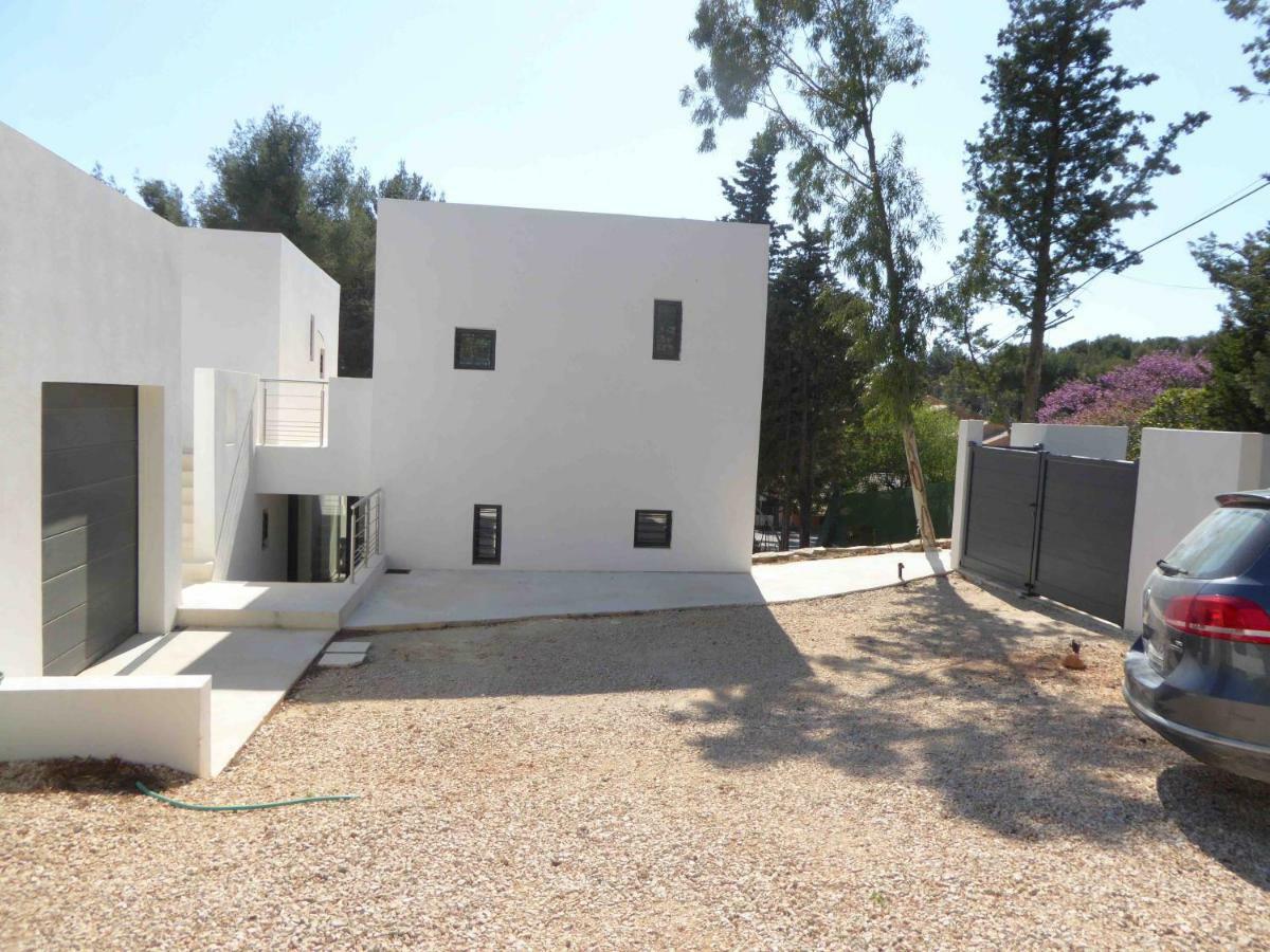 Villa Lucienne Bandol , T2 4 Etoiles Avec Garage, Dans Les Calanques エクステリア 写真